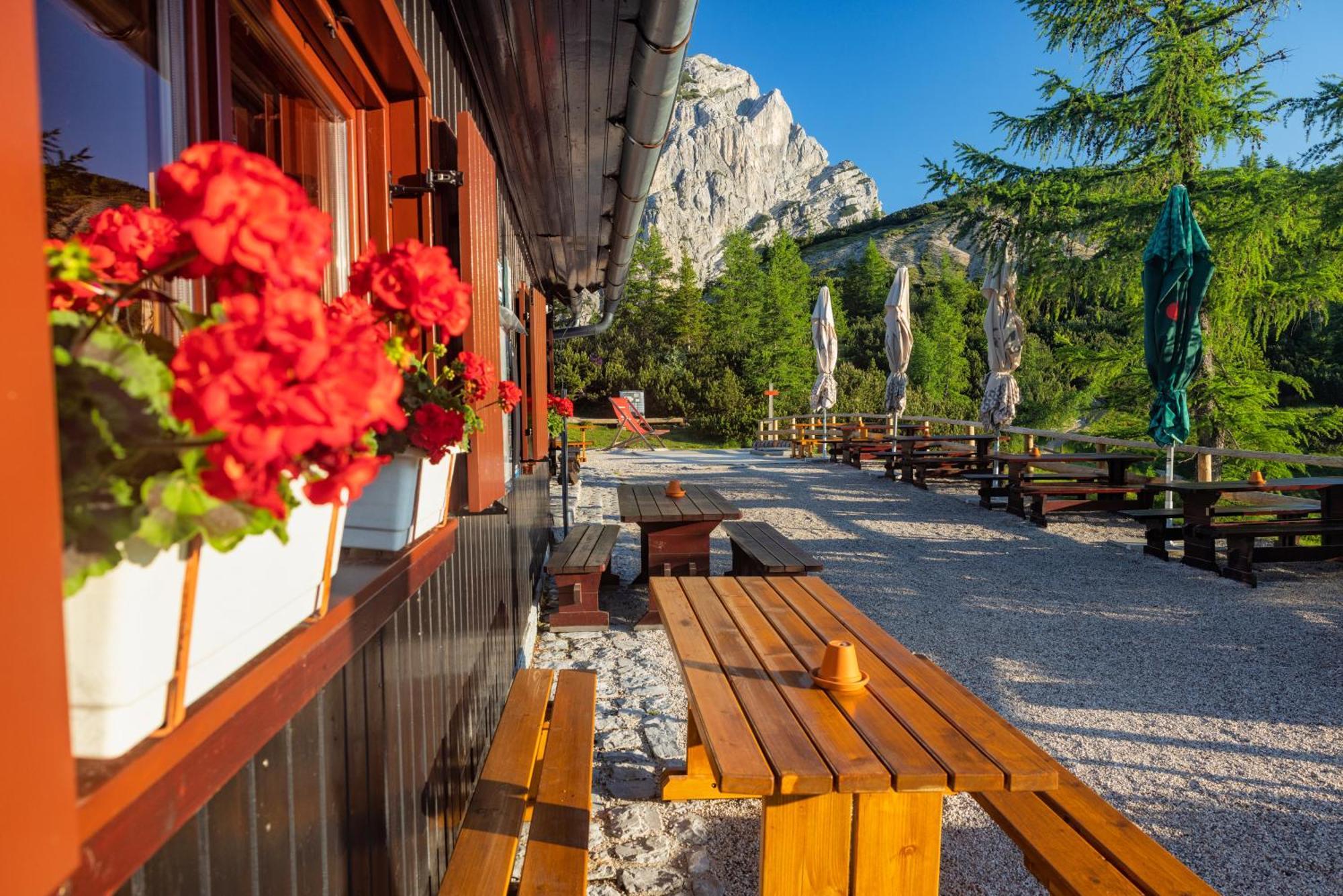 Postarski Dom On Vrsic Kranjska Gora Exteriér fotografie